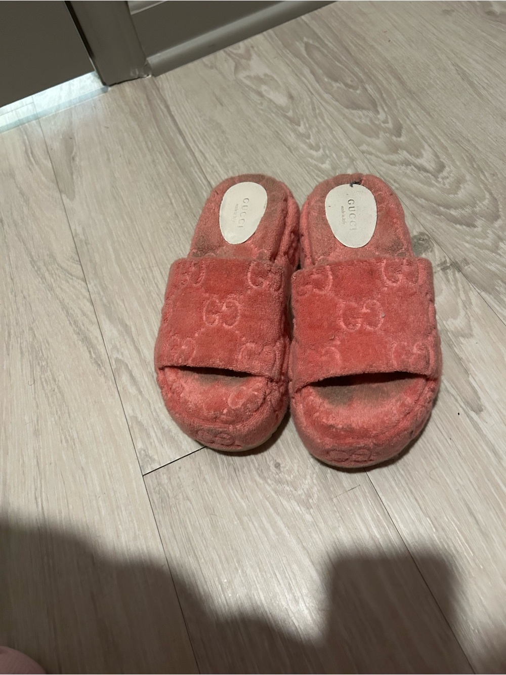 Gucci Kids Coral Terry GG Slide Sandals